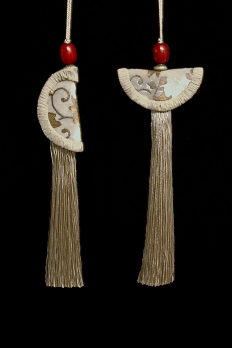Venetia Studium couple of beige Geisha & Samurai key tassels